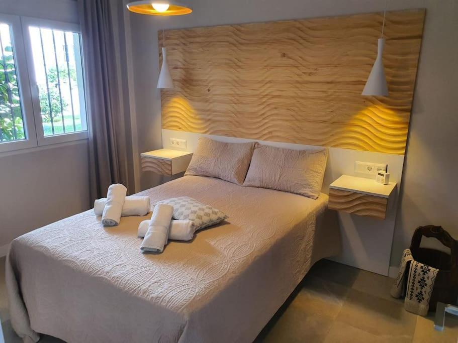 FRONT MER - Sublime appartement moderne et confortable Estepona Eksteriør billede